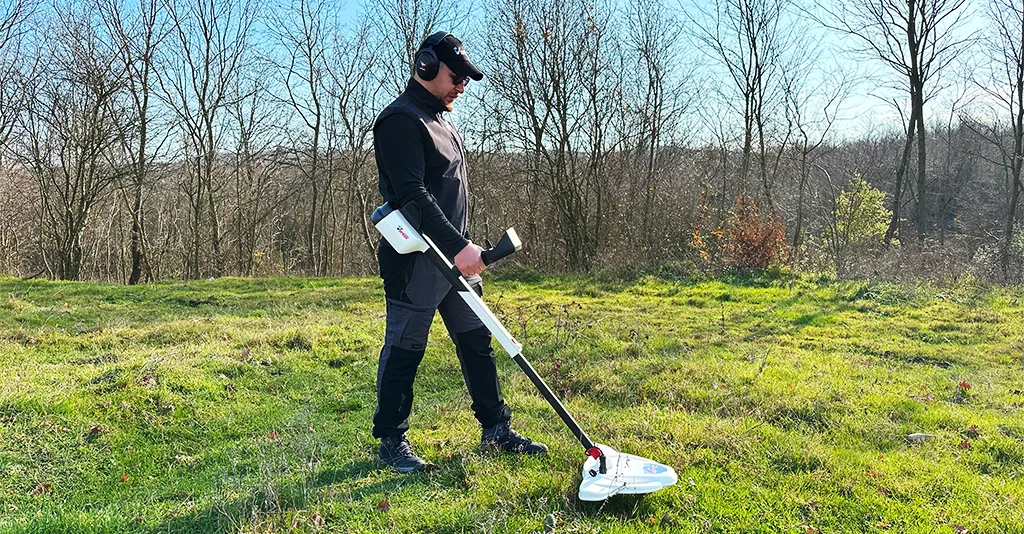 Best Metal Detector Machine for Serious Explorers